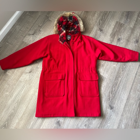 Vintage Red WOOLRICH Hooded Wool Womens Winter Coat Buffalo Plaid Lining - Picture 1 of 13